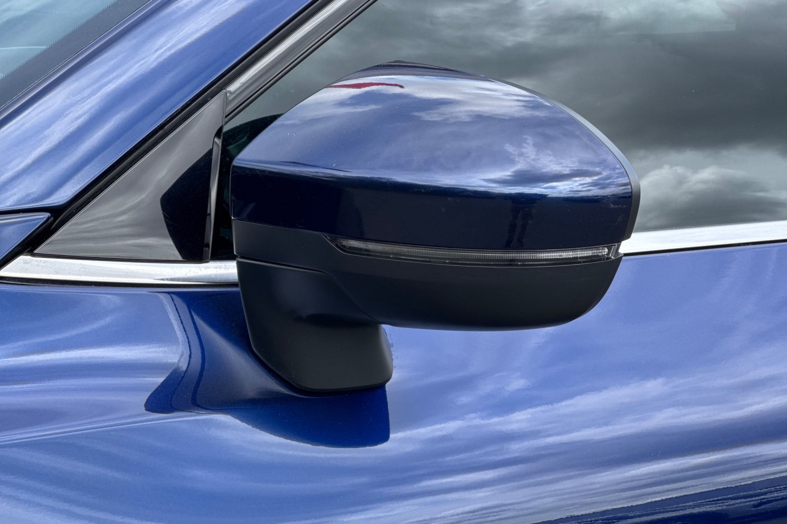 Vehicle image 54 of 58