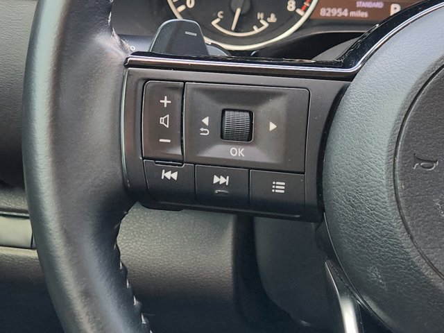 Vehicle image 28 of 31