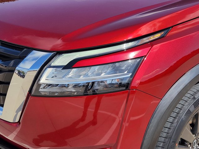 Vehicle image 29 of 31