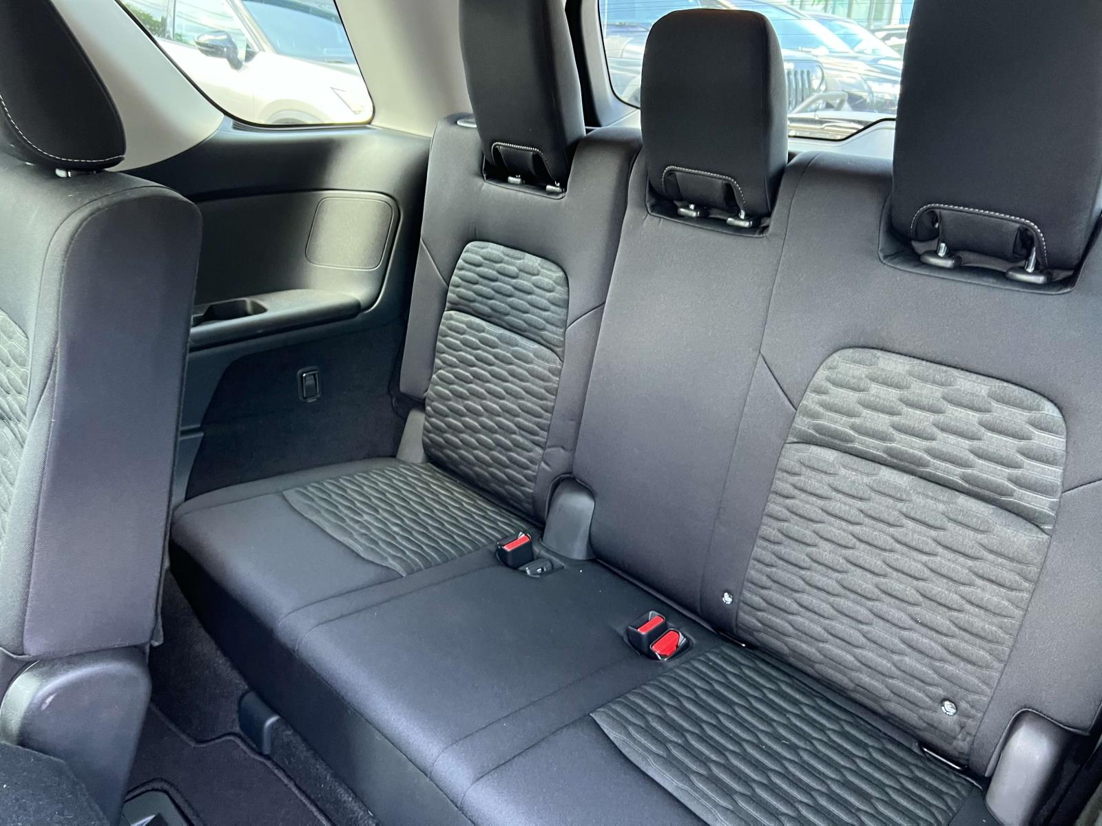 Vehicle image 8 of 36
