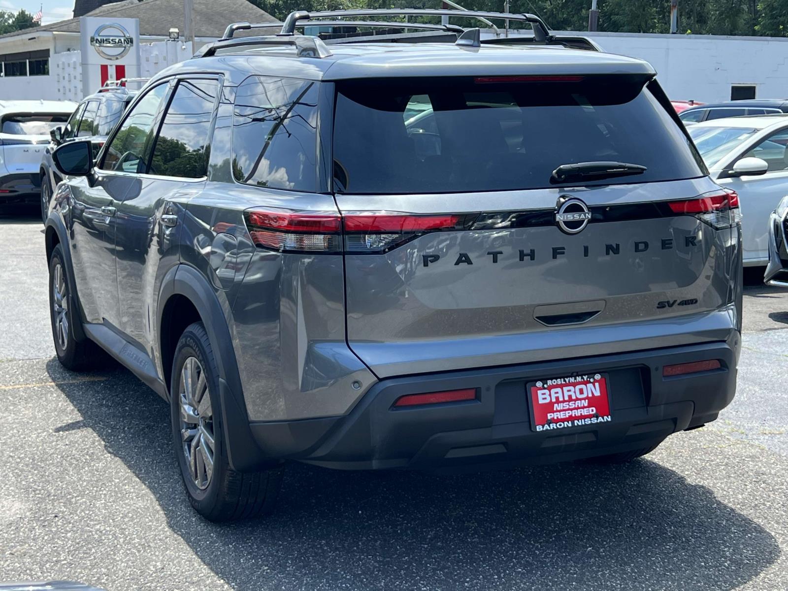 Vehicle image 5 of 36