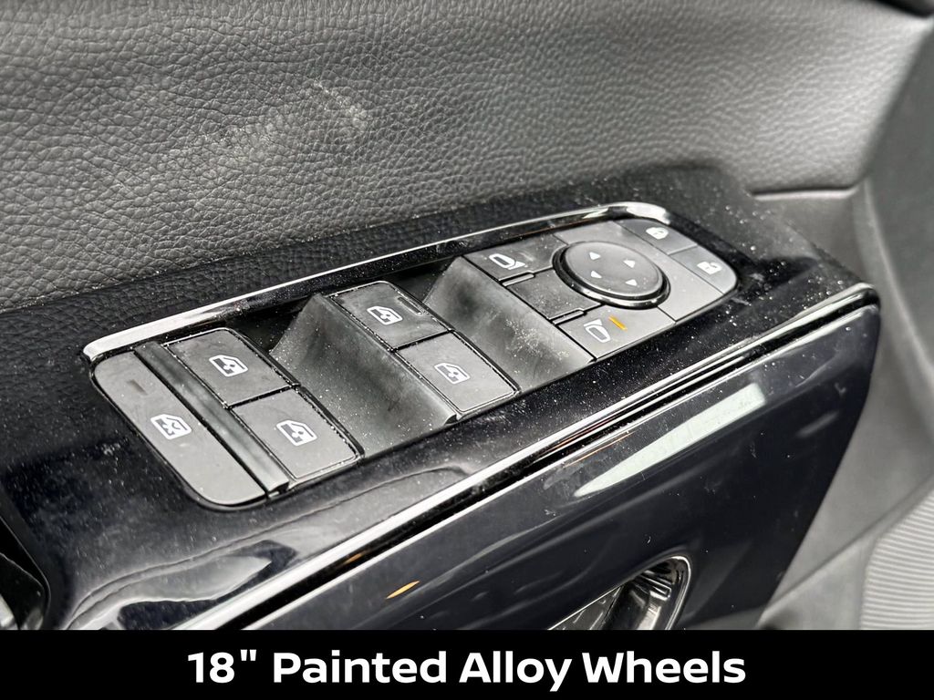 Vehicle image 20 of 42