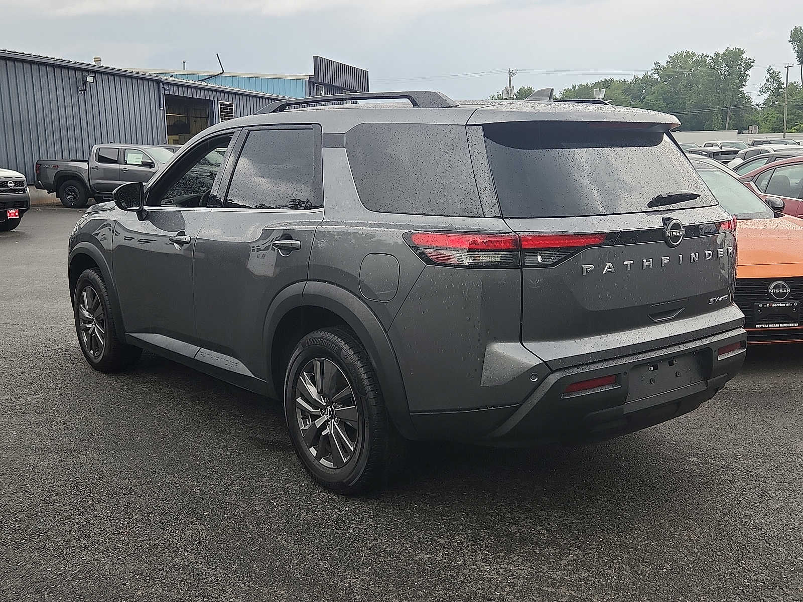 Vehicle image 6 of 30