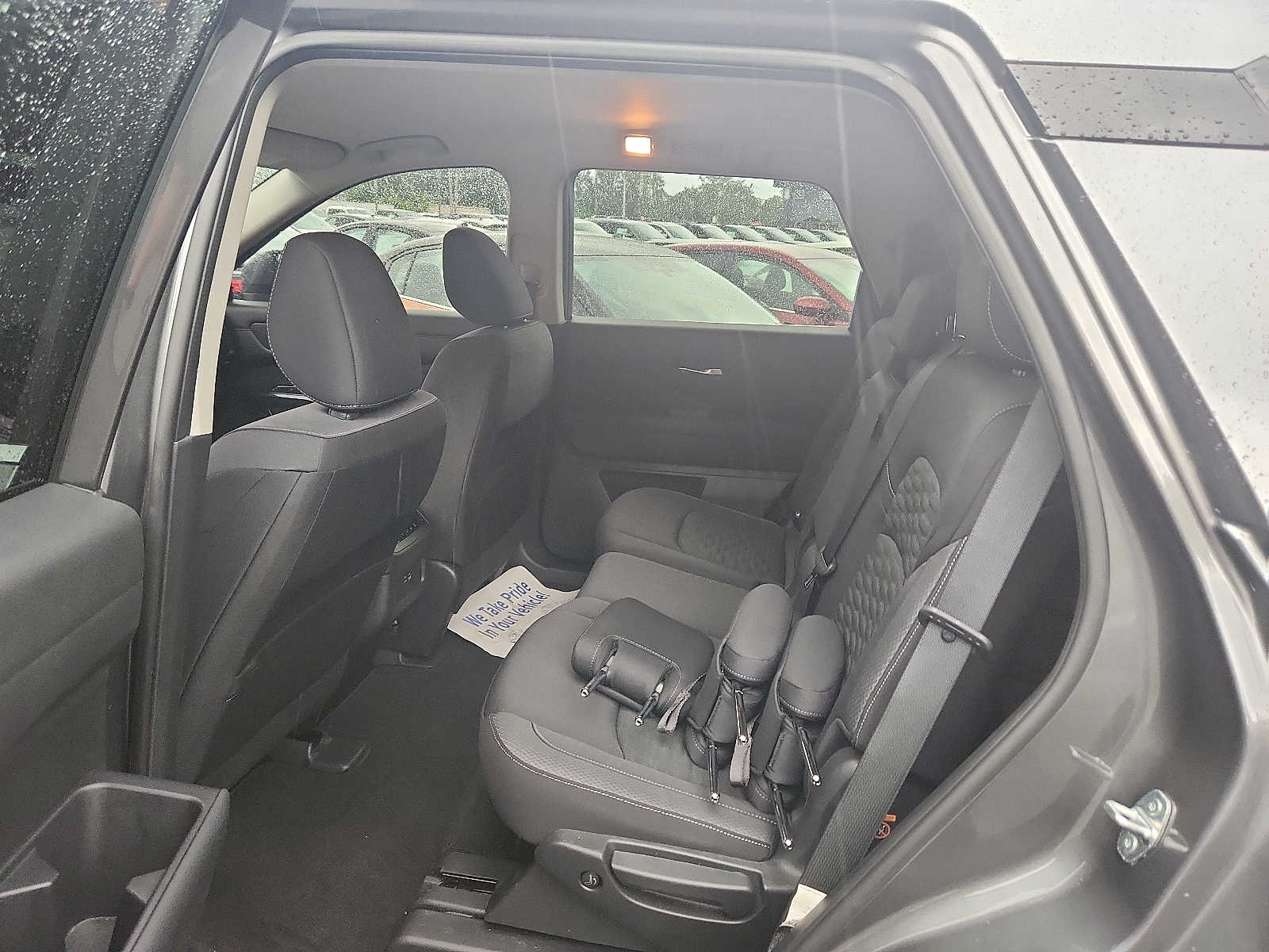 Vehicle image 11 of 30