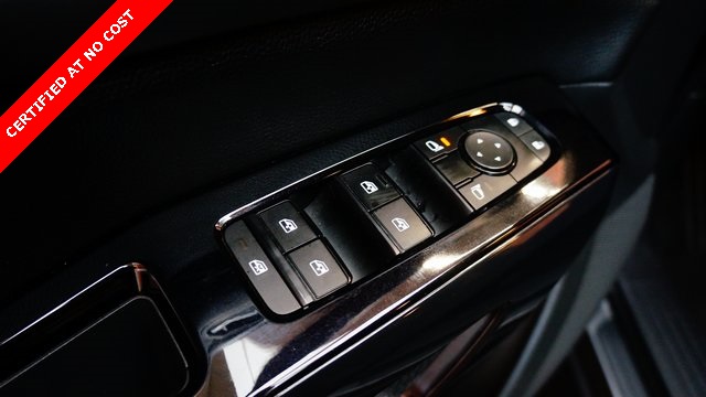Vehicle image 29 of 93