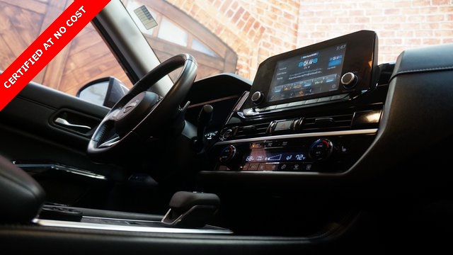 Vehicle image 55 of 93