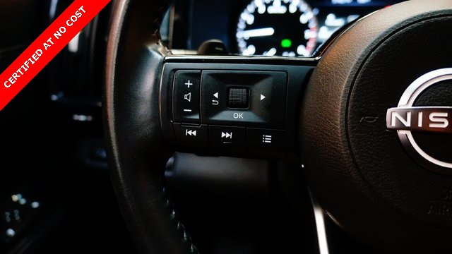 Vehicle image 23 of 93