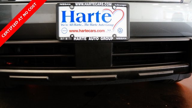 Vehicle image 73 of 93