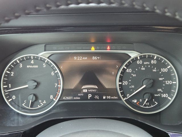 Vehicle image 18 of 31