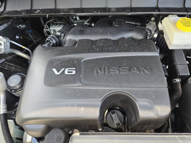 Vehicle image 8 of 31