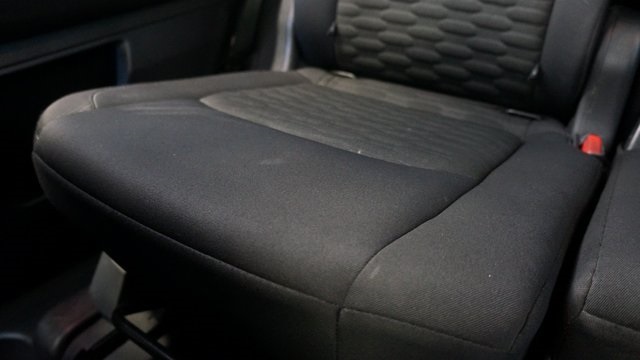 Vehicle image 58 of 92