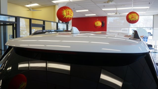 Vehicle image 45 of 92