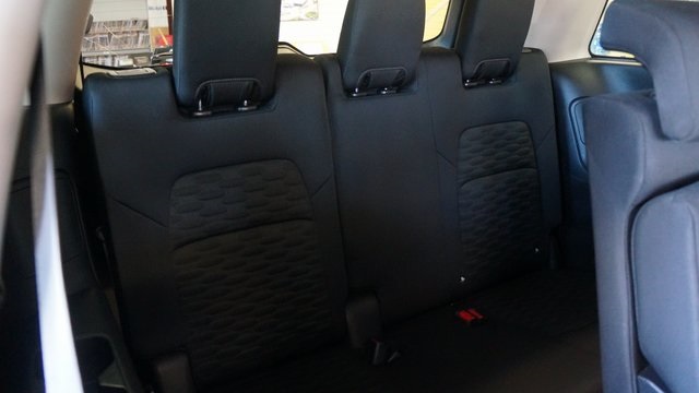 Vehicle image 47 of 92