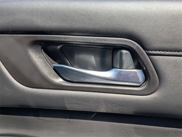 Vehicle image 40 of 41