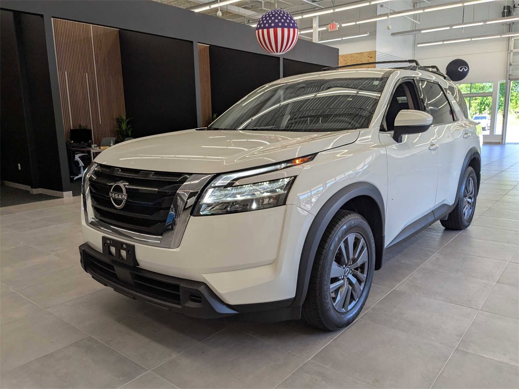 Vehicle image 1 of 38