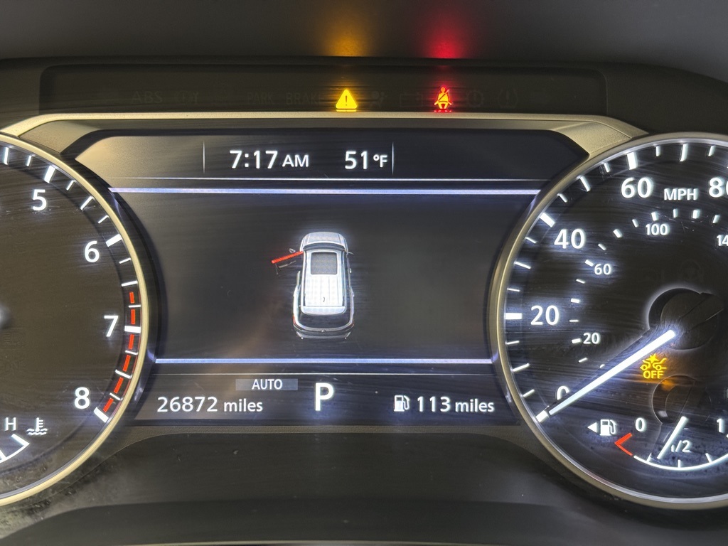 Vehicle image 27 of 35