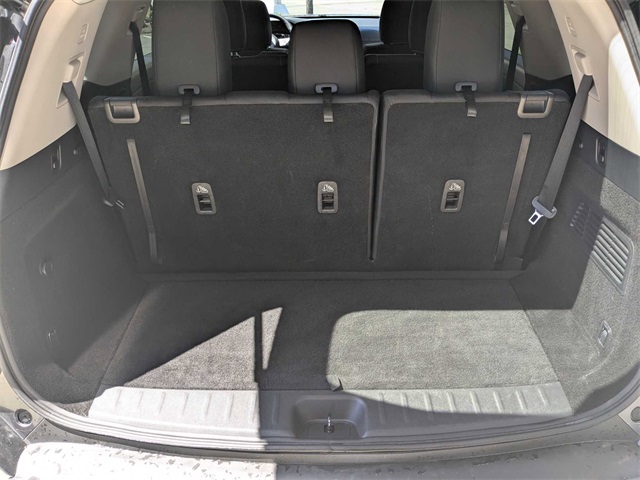 Vehicle image 29 of 38