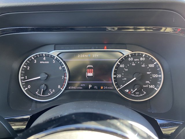 Vehicle image 15 of 31