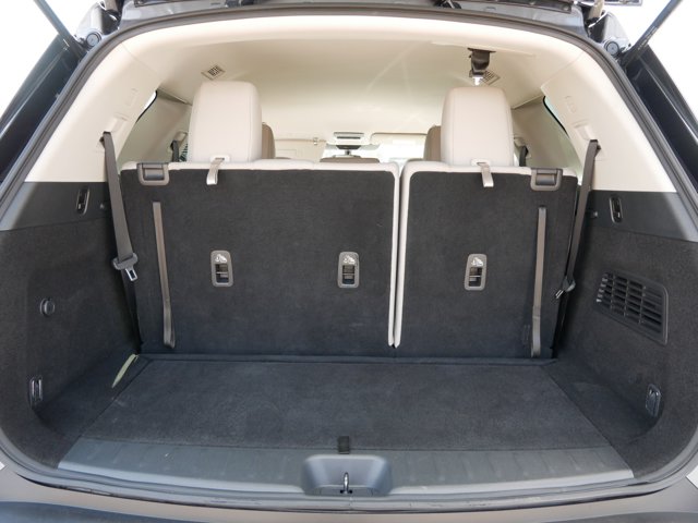 Vehicle image 18 of 37