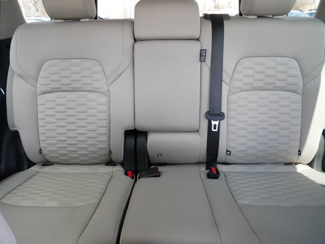 Vehicle image 13 of 37