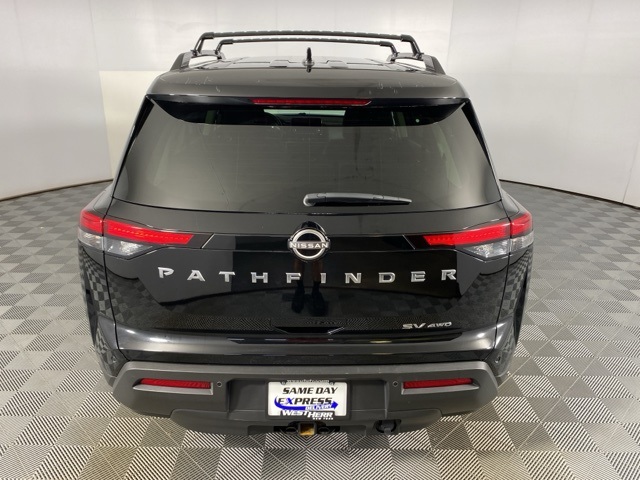 Vehicle image 6 of 28