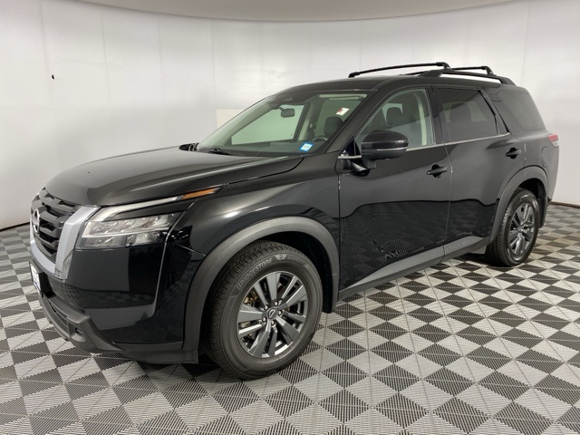Vehicle image 1 of 28