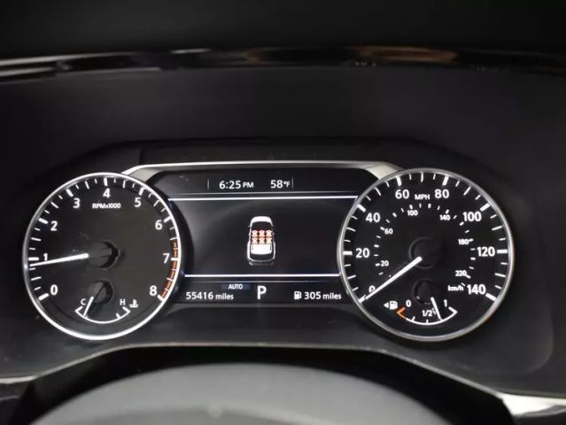 Vehicle image 24 of 35