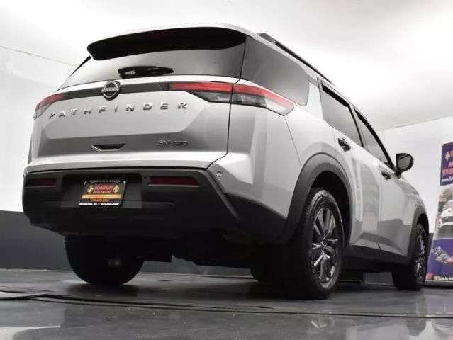 Vehicle image 6 of 35