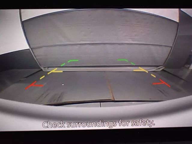 Vehicle image 29 of 35