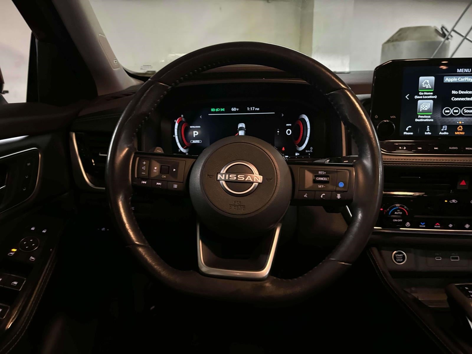 Vehicle image 21 of 51