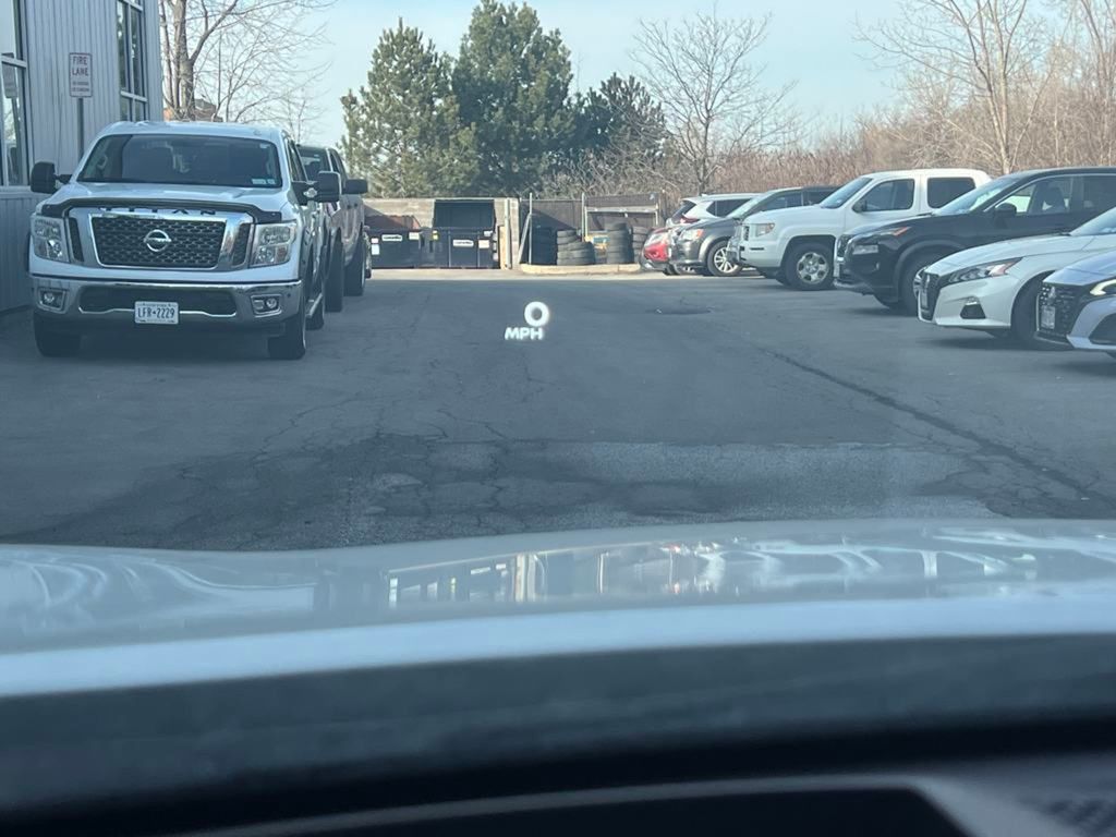 Vehicle image 20 of 27