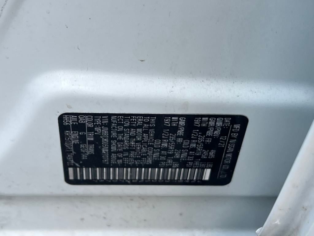 Vehicle image 23 of 27