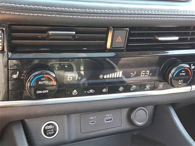 Vehicle image 19 of 31