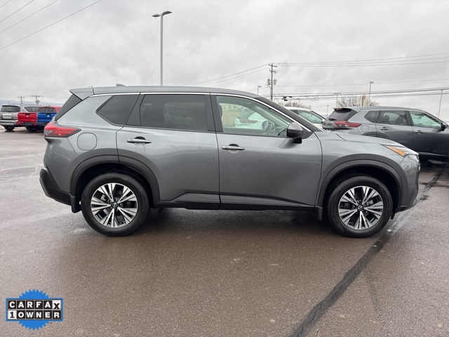 Vehicle image 7 of 35