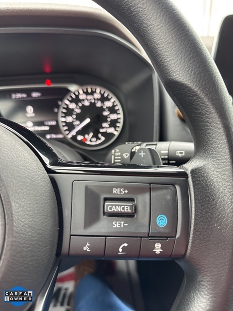 Vehicle image 29 of 35