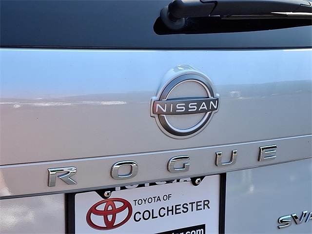 Vehicle image 28 of 31