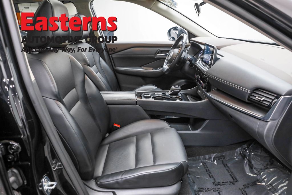 2022 Nissan Rogue SV Image 46 of 66