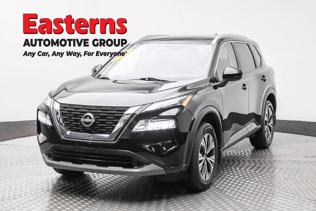 2022 Nissan Rogue SV Image 1 of 66