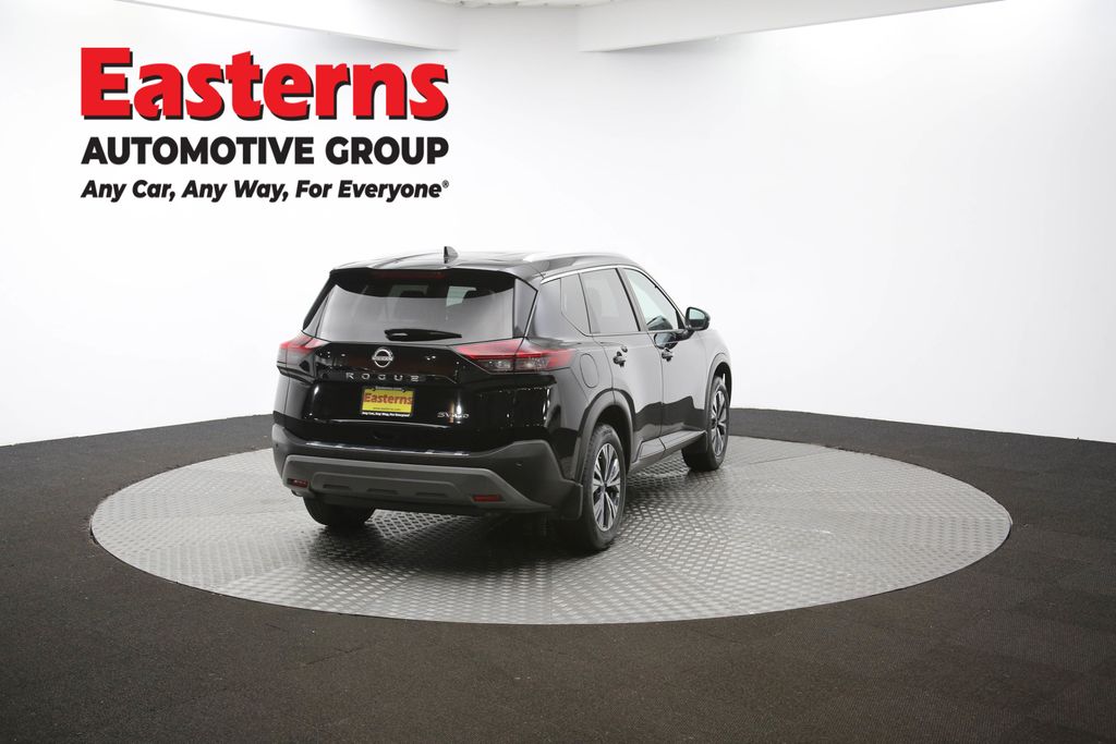 2022 Nissan Rogue SV Image 21 of 66
