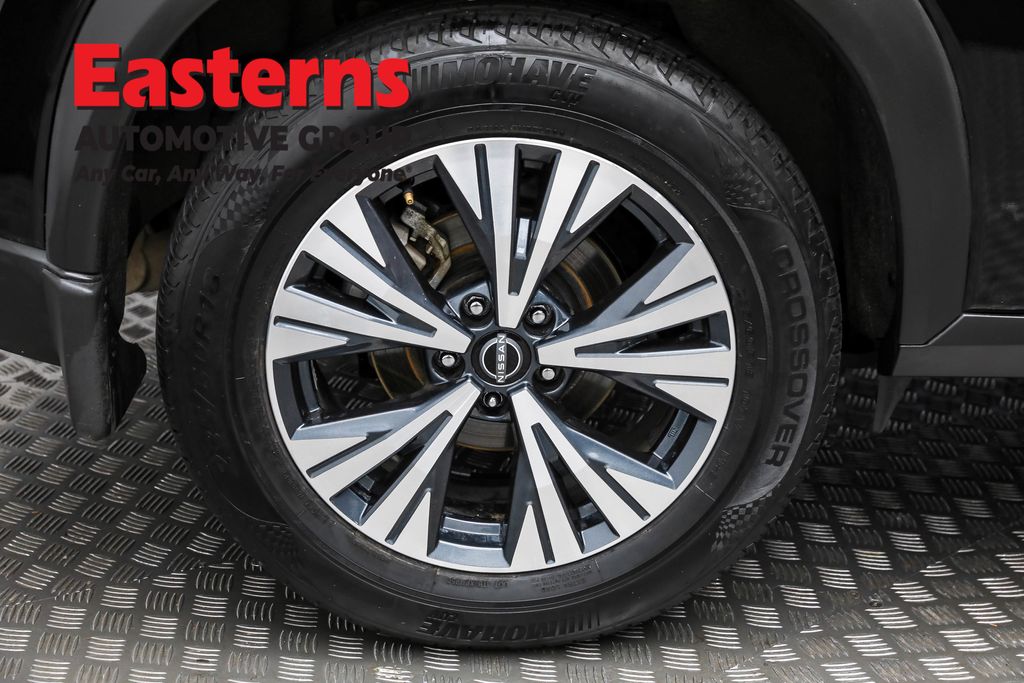 2022 Nissan Rogue SV Image 39 of 66