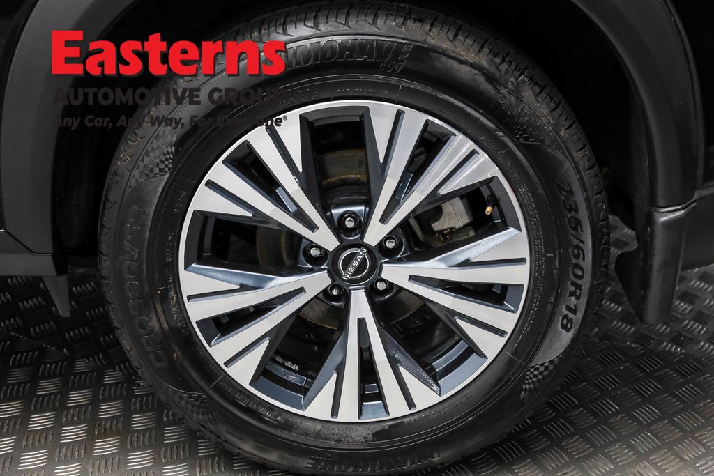 2022 Nissan Rogue SV Image 37 of 66