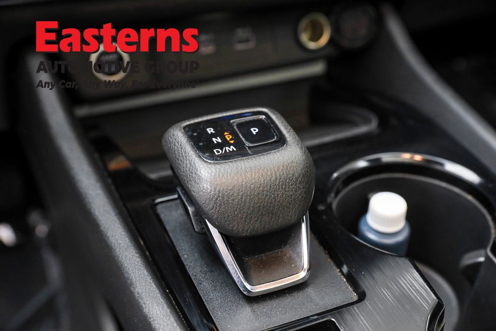 2022 Nissan Rogue SV Image 53 of 66