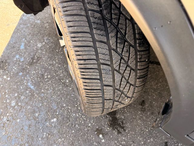 2022 Nissan Rogue Sport SL Image 21 of 52