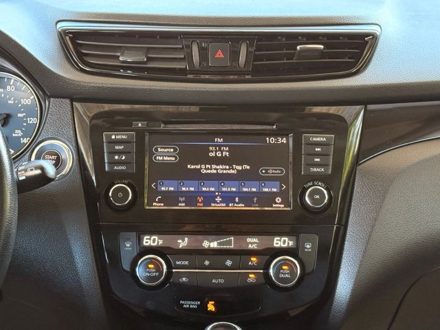 2022 Nissan Rogue Sport SL Image 44 of 52