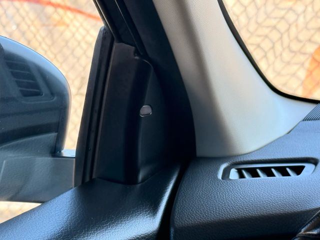 2022 Nissan Rogue Sport SL Image 33 of 52