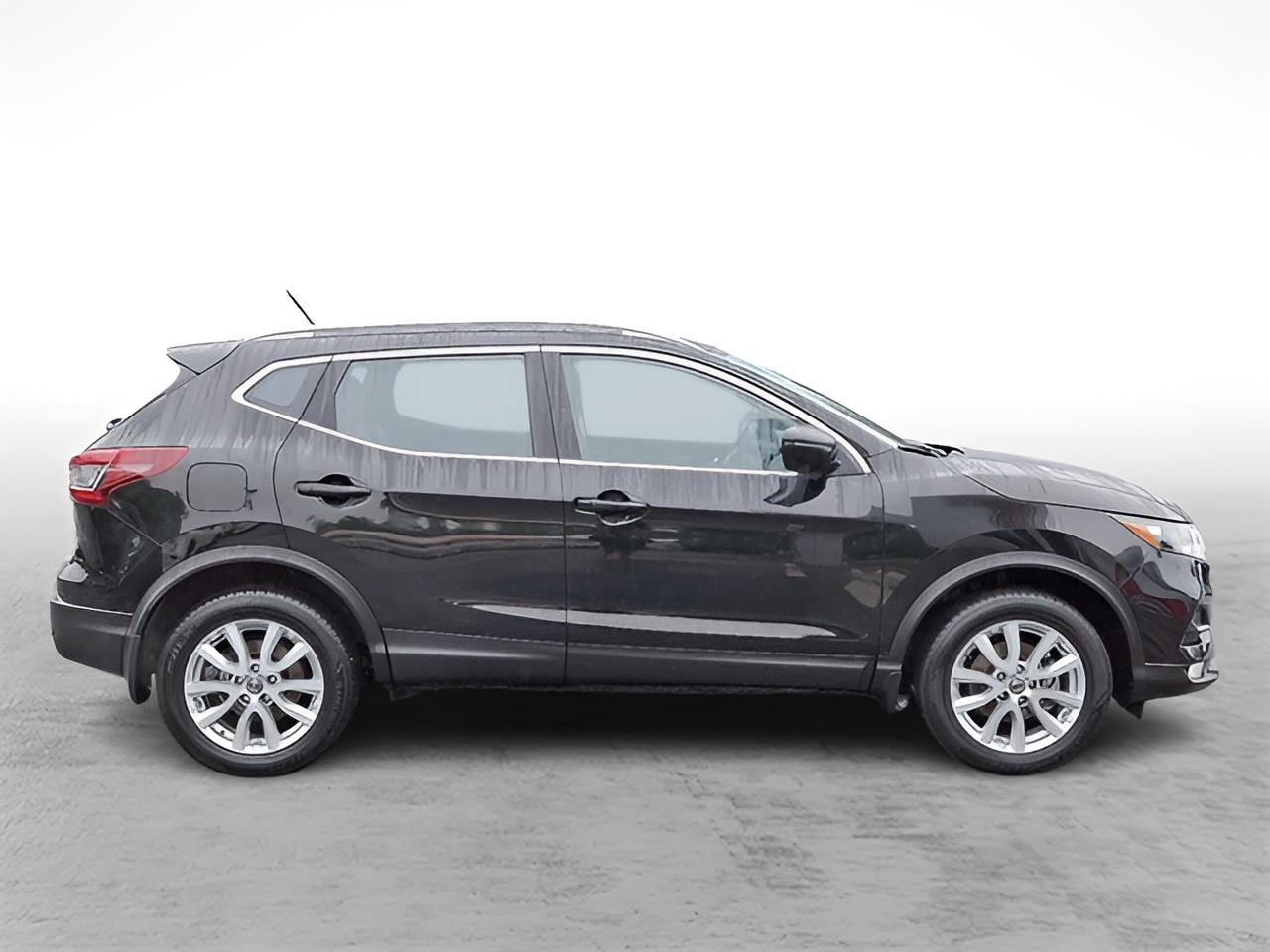 Vehicle image 34 of 37