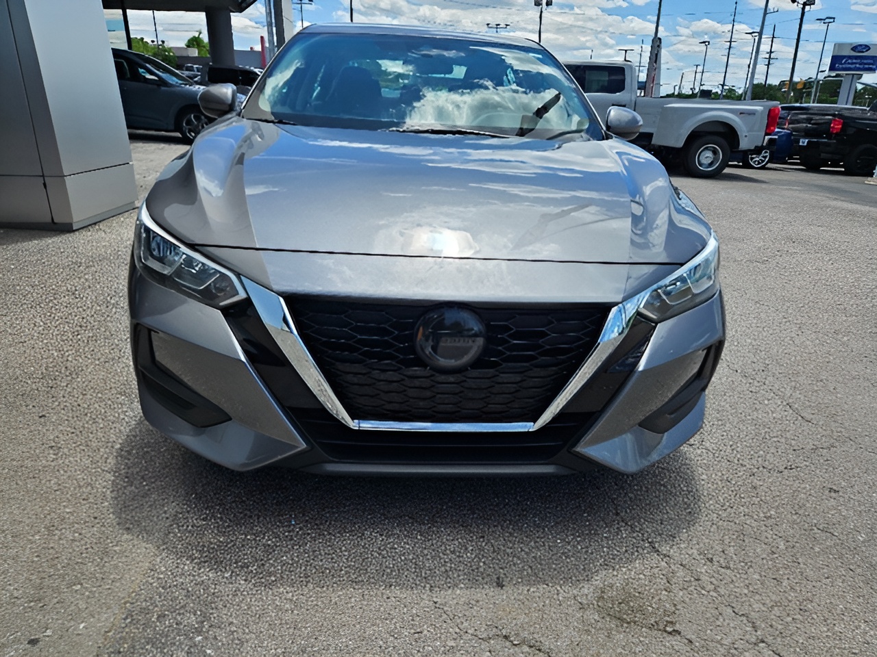 Vehicle image 24 of 29