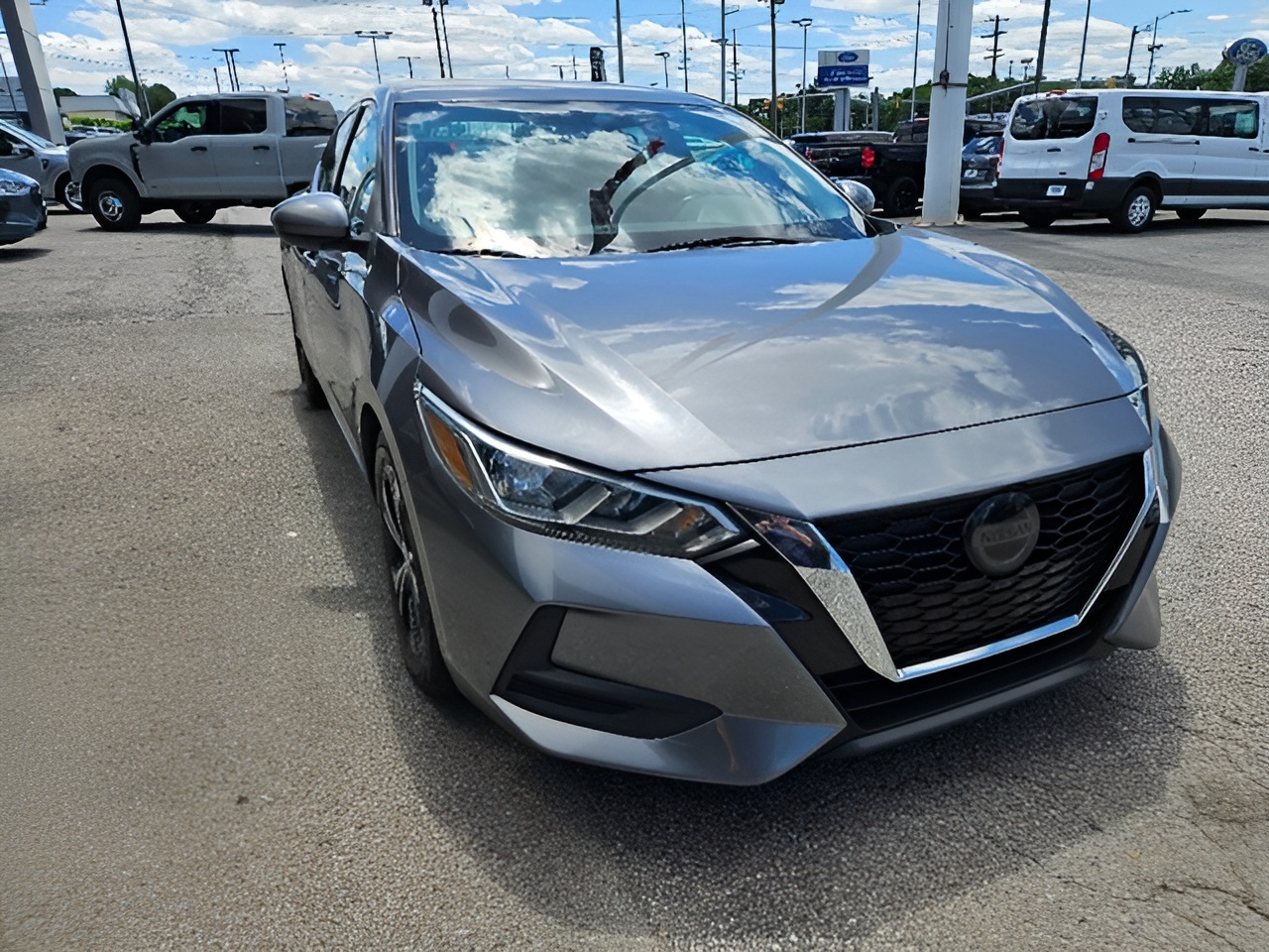 Vehicle image 25 of 29