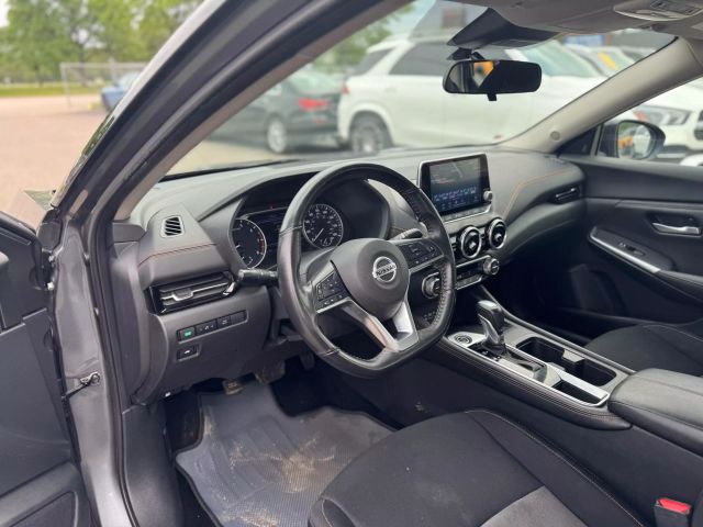 Vehicle image 16 of 23