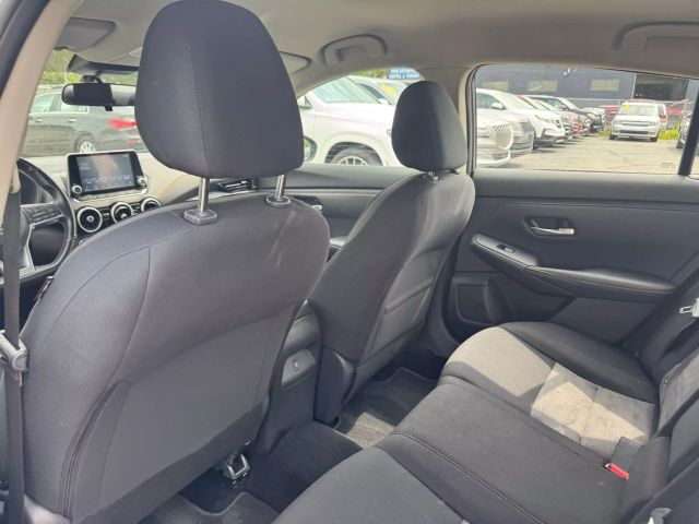 Vehicle image 12 of 23